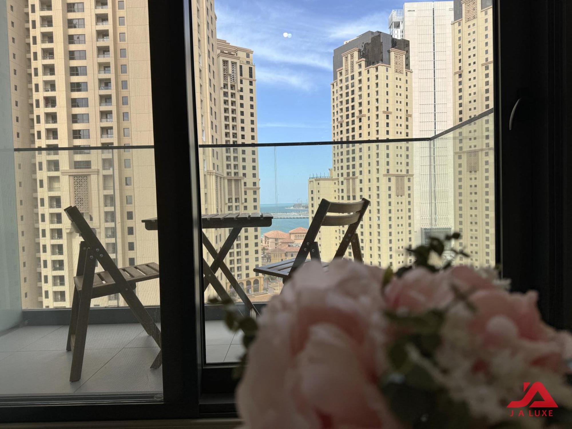Cozy Sea View Apt In Liv Residence Tower, Dubai Marina Cozy Marina & Sea View Apt In Bay Central Tower With Modern Gym & Pool, Steps To Jbr Beach & Metro Exterior photo