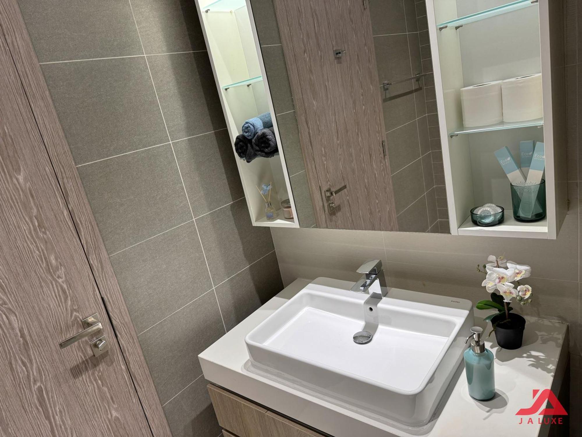 Cozy Sea View Apt In Liv Residence Tower, Dubai Marina Cozy Marina & Sea View Apt In Bay Central Tower With Modern Gym & Pool, Steps To Jbr Beach & Metro Exterior photo