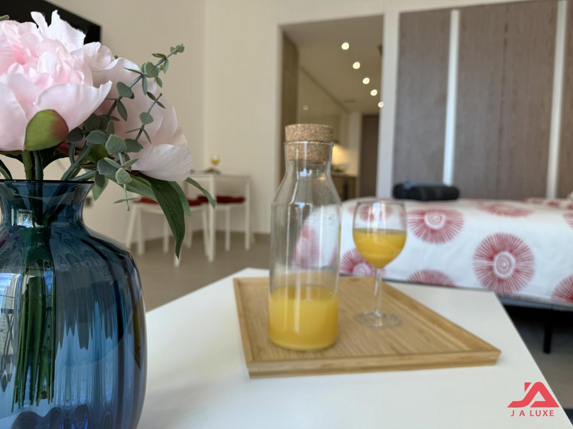 Cozy Sea View Apt In Liv Residence Tower, Dubai Marina Cozy Marina & Sea View Apt In Bay Central Tower With Modern Gym & Pool, Steps To Jbr Beach & Metro Exterior photo